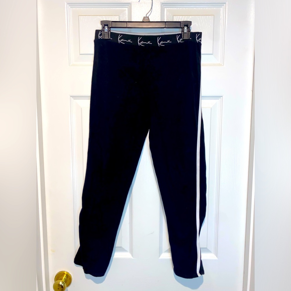 Pretty Little Things black leggings. Size 18